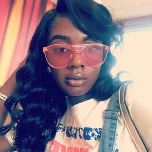 Meet your Posher, Ava